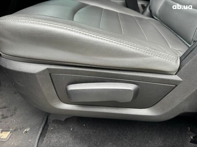 Сірий Додж RAM, об'ємом двигуна 5.7 л та пробігом 91 тис. км за 24490 $, фото 29 на Automoto.ua