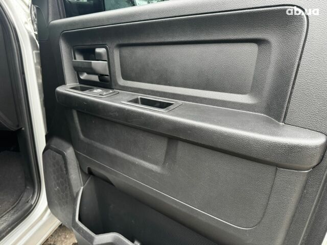 Сірий Додж RAM, об'ємом двигуна 5.7 л та пробігом 91 тис. км за 24490 $, фото 36 на Automoto.ua