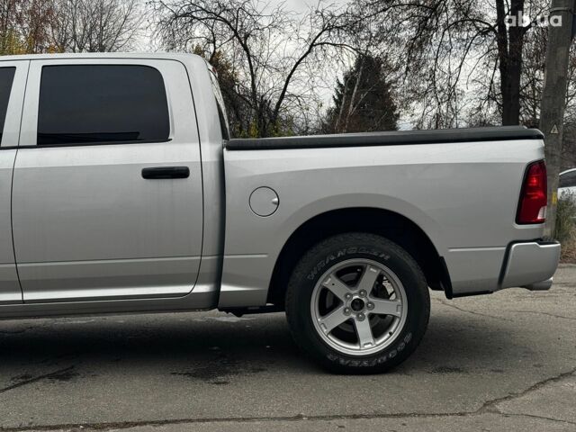 Сірий Додж RAM, об'ємом двигуна 5.7 л та пробігом 91 тис. км за 24490 $, фото 19 на Automoto.ua