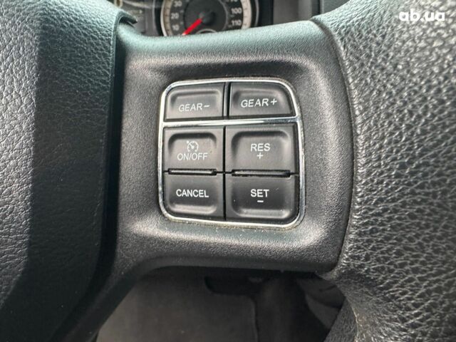 Сірий Додж RAM, об'ємом двигуна 5.7 л та пробігом 91 тис. км за 24490 $, фото 32 на Automoto.ua