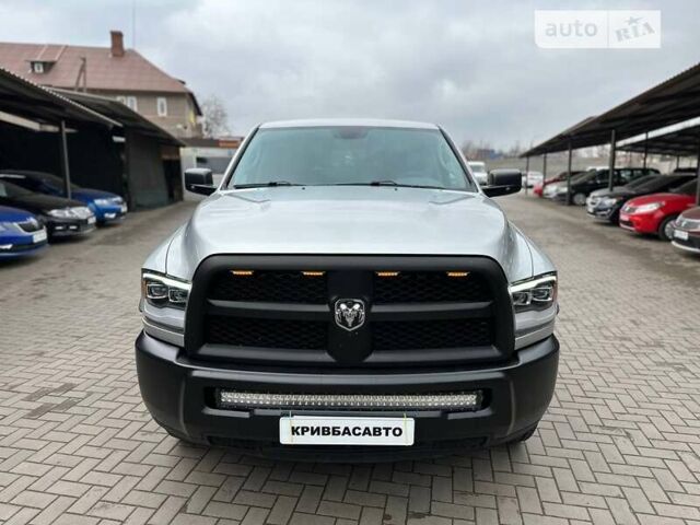 Сірий Додж RAM, об'ємом двигуна 5.7 л та пробігом 150 тис. км за 24000 $, фото 1 на Automoto.ua