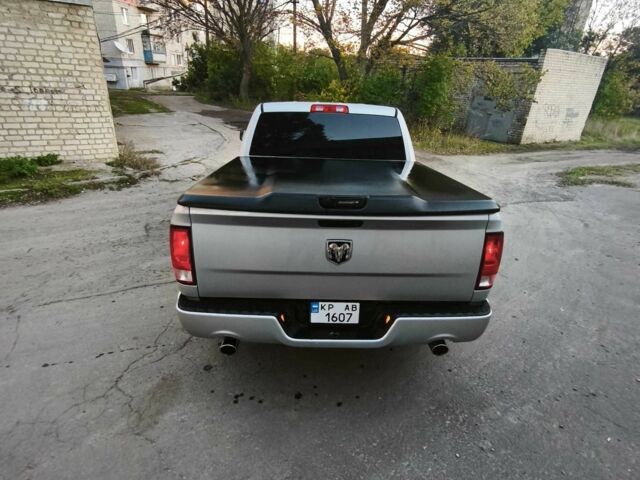 Сірий Додж RAM, об'ємом двигуна 5.7 л та пробігом 98 тис. км за 23589 $, фото 5 на Automoto.ua