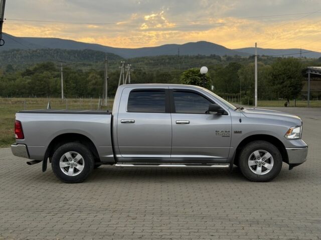 Сірий Додж RAM, об'ємом двигуна 5.7 л та пробігом 58 тис. км за 28552 $, фото 4 на Automoto.ua