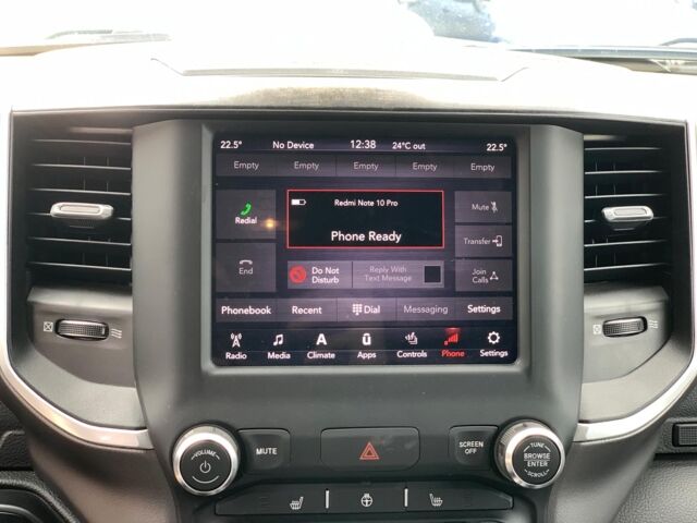 Серый Додж РАМ, объемом двигателя 5.7 л и пробегом 65 тыс. км за 41990 $, фото 30 на Automoto.ua