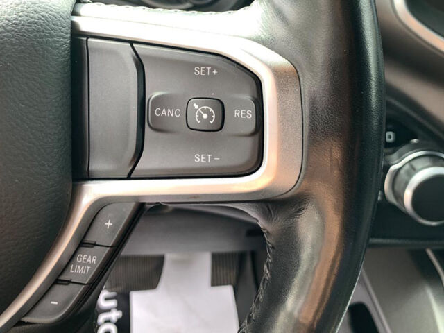 Серый Додж РАМ, объемом двигателя 5.7 л и пробегом 65 тыс. км за 41990 $, фото 37 на Automoto.ua