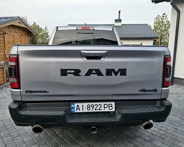 Сірий Додж RAM, об'ємом двигуна 5.7 л та пробігом 104 тис. км за 42999 $, фото 8 на Automoto.ua