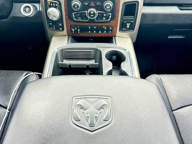 Серый Додж РАМ, объемом двигателя 3 л и пробегом 221 тыс. км за 29500 $, фото 10 на Automoto.ua