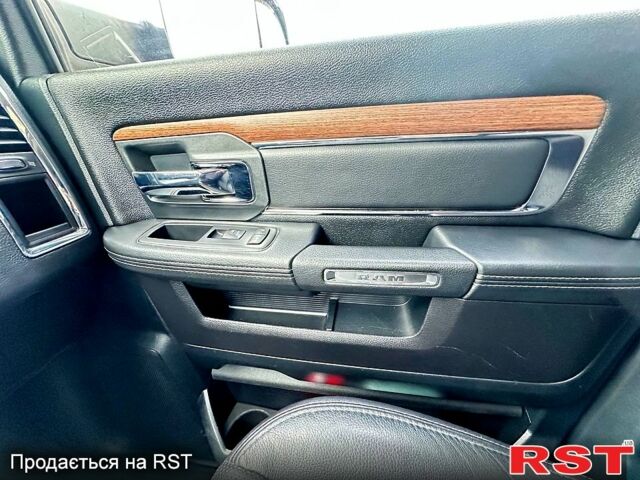 Серый Додж РАМ, объемом двигателя 3 л и пробегом 221 тыс. км за 29500 $, фото 12 на Automoto.ua