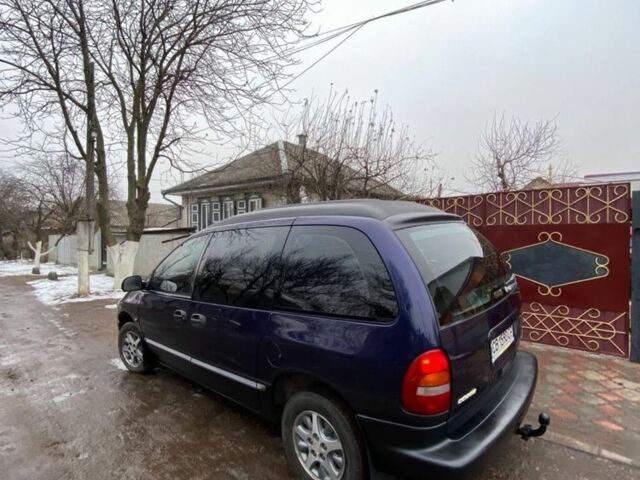 Синий Додж РАМ, объемом двигателя 2.5 л и пробегом 515 тыс. км за 2999 $, фото 2 на Automoto.ua