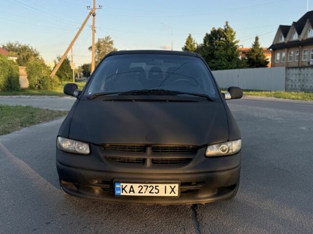 Синий Додж РАМ, объемом двигателя 2.5 л и пробегом 115 тыс. км за 2900 $, фото 2 на Automoto.ua