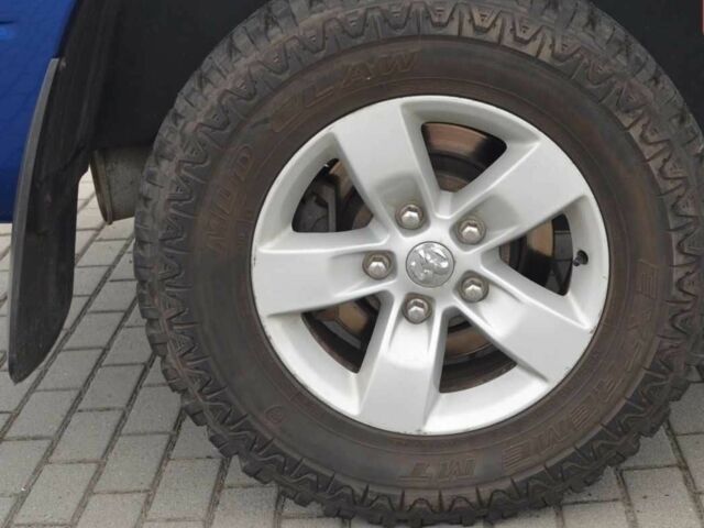 Синий Додж РАМ, объемом двигателя 5.7 л и пробегом 135 тыс. км за 21300 $, фото 1 на Automoto.ua