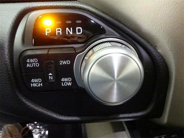 Синий Додж РАМ, объемом двигателя 5.7 л и пробегом 0 тыс. км за 85000 $, фото 19 на Automoto.ua