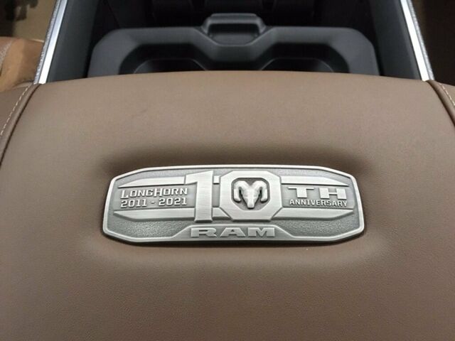 Синій Додж RAM, об'ємом двигуна 5.7 л та пробігом 0 тис. км за 95000 $, фото 27 на Automoto.ua