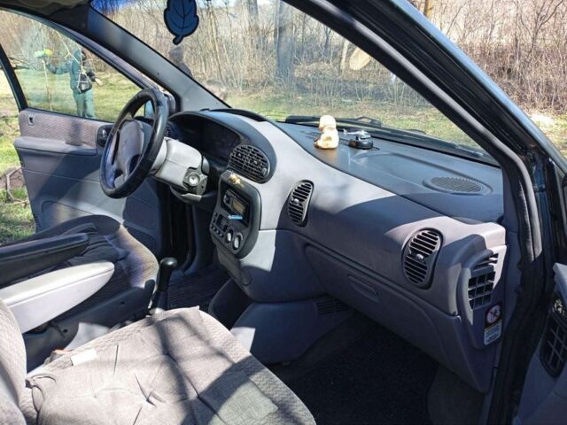 Зеленый Додж РАМ, объемом двигателя 2.5 л и пробегом 123 тыс. км за 2300 $, фото 6 на Automoto.ua