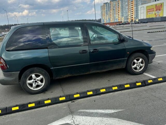 Зеленый Додж РАМ, объемом двигателя 2.5 л и пробегом 400 тыс. км за 1580 $, фото 4 на Automoto.ua