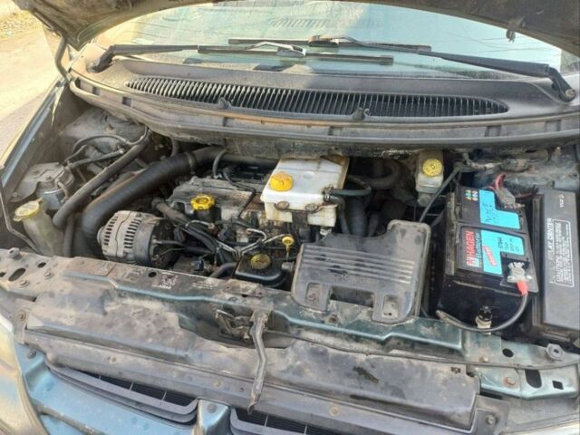 Зеленый Додж РАМ, объемом двигателя 2.5 л и пробегом 400 тыс. км за 1580 $, фото 7 на Automoto.ua