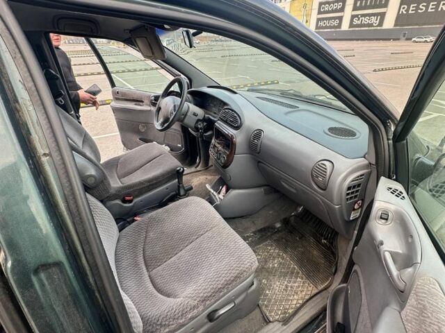 Зеленый Додж РАМ, объемом двигателя 2.5 л и пробегом 400 тыс. км за 1580 $, фото 8 на Automoto.ua