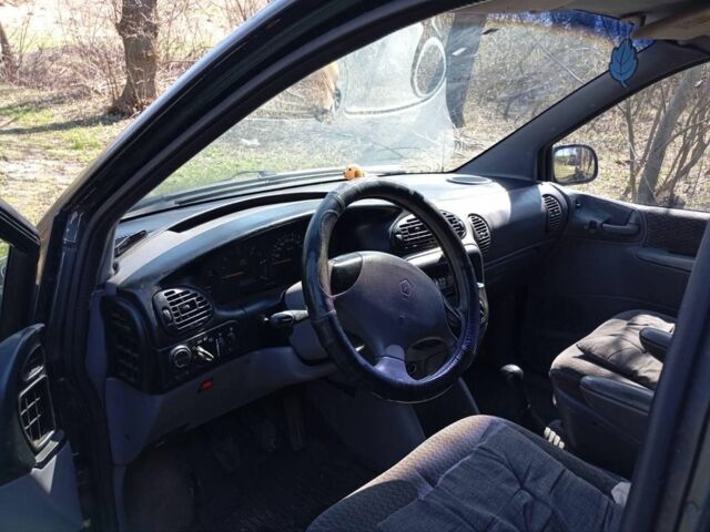 Зеленый Додж РАМ, объемом двигателя 2.5 л и пробегом 123 тыс. км за 2300 $, фото 4 на Automoto.ua