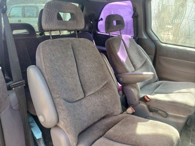 Зеленый Додж РАМ, объемом двигателя 2.5 л и пробегом 400 тыс. км за 1580 $, фото 6 на Automoto.ua