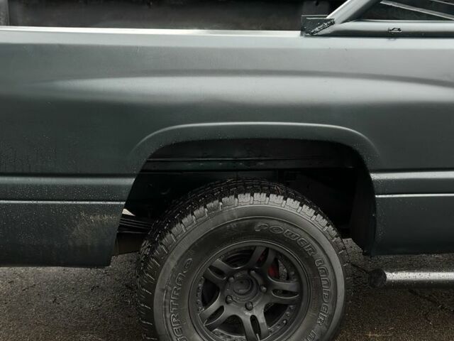 Зелений Додж RAM, об'ємом двигуна 3.9 л та пробігом 340 тис. км за 6300 $, фото 5 на Automoto.ua