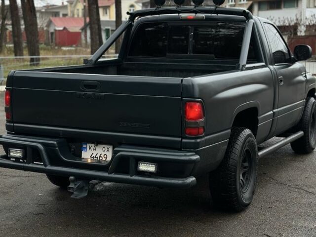 Зелений Додж RAM, об'ємом двигуна 3.9 л та пробігом 340 тис. км за 6300 $, фото 6 на Automoto.ua