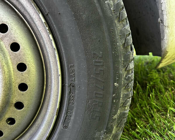 Белый Додж Рам Ван, объемом двигателя 2.5 л и пробегом 430 тыс. км за 1350 $, фото 12 на Automoto.ua