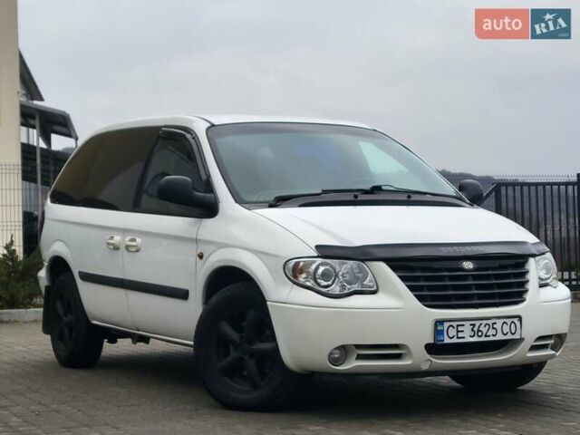 Белый Додж Рам Ван, объемом двигателя 2.5 л и пробегом 201 тыс. км за 4999 $, фото 9 на Automoto.ua