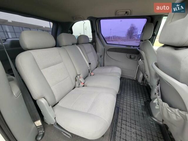 Белый Додж Рам Ван, объемом двигателя 2.5 л и пробегом 201 тыс. км за 4999 $, фото 28 на Automoto.ua