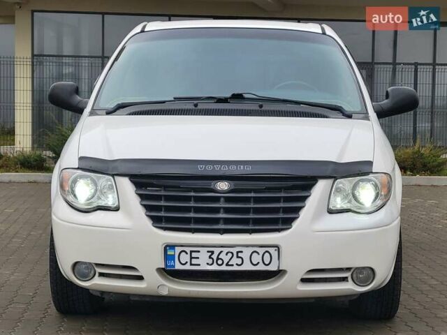 Белый Додж Рам Ван, объемом двигателя 2.5 л и пробегом 201 тыс. км за 4999 $, фото 10 на Automoto.ua