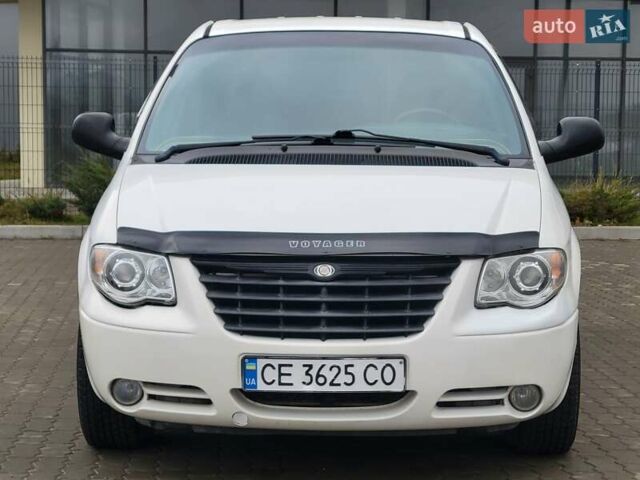 Белый Додж Рам Ван, объемом двигателя 2.5 л и пробегом 201 тыс. км за 4999 $, фото 14 на Automoto.ua
