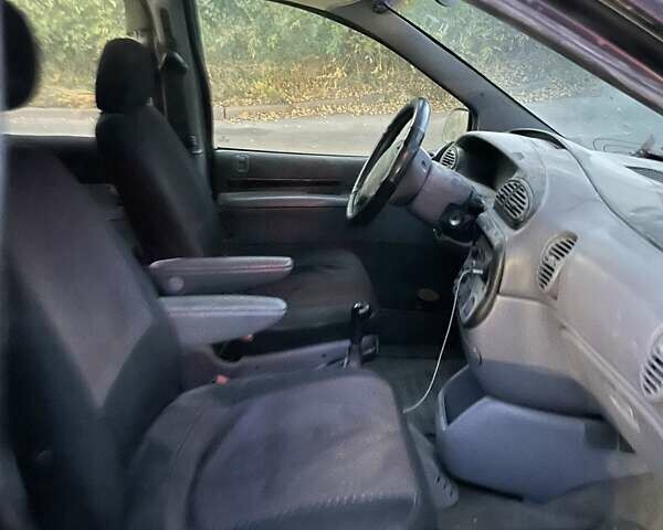 Чорний Додж Ram Van, об'ємом двигуна 2.5 л та пробігом 355 тис. км за 3200 $, фото 4 на Automoto.ua
