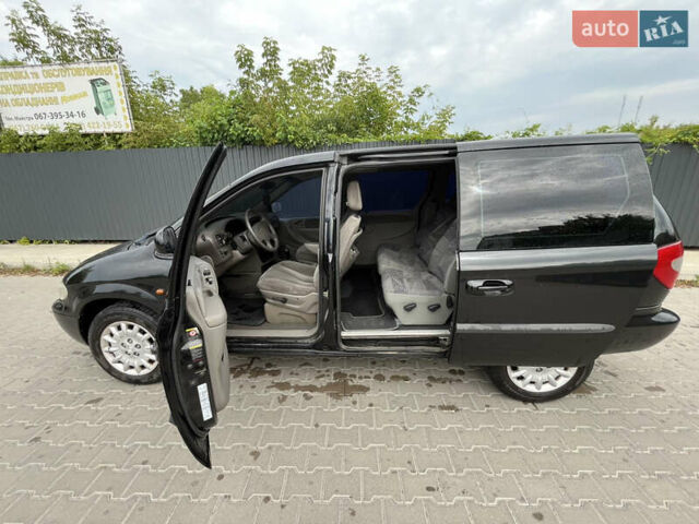 Чорний Додж Ram Van, об'ємом двигуна 2.5 л та пробігом 345 тис. км за 3450 $, фото 11 на Automoto.ua