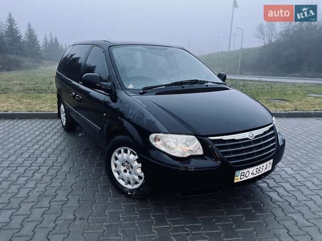 Чорний Додж Ram Van, об'ємом двигуна 2.5 л та пробігом 280 тис. км за 3999 $, фото 3 на Automoto.ua