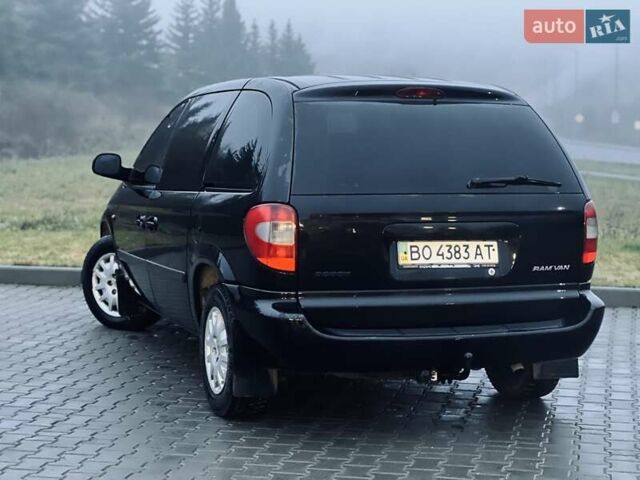 Чорний Додж Ram Van, об'ємом двигуна 2.5 л та пробігом 280 тис. км за 3999 $, фото 10 на Automoto.ua