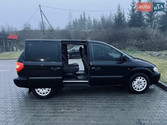 Чорний Додж Ram Van, об'ємом двигуна 2.5 л та пробігом 280 тис. км за 3999 $, фото 14 на Automoto.ua
