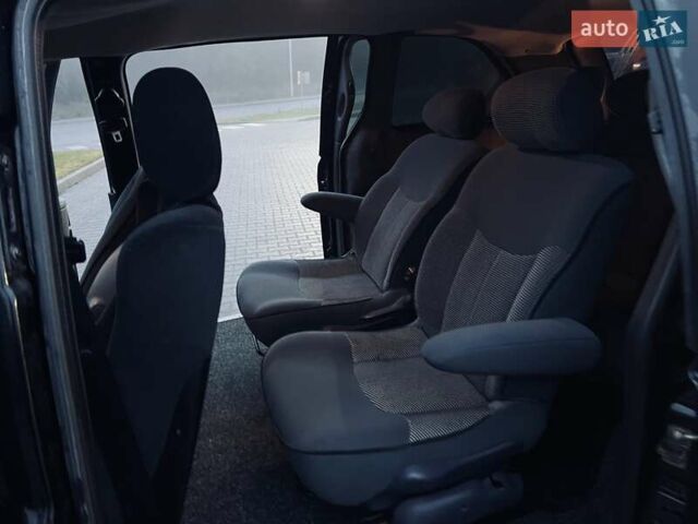 Чорний Додж Ram Van, об'ємом двигуна 2.5 л та пробігом 280 тис. км за 3999 $, фото 19 на Automoto.ua