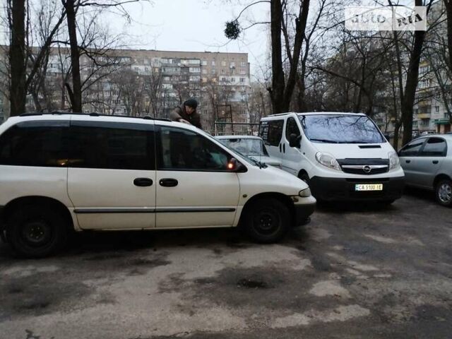 Додж Ram Van, об'ємом двигуна 2.5 л та пробігом 290 тис. км за 3000 $, фото 14 на Automoto.ua