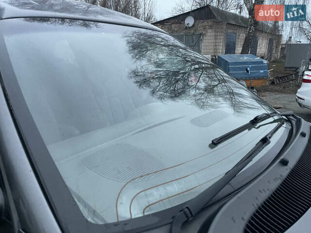 Серый Додж Рам Ван, объемом двигателя 2.4 л и пробегом 150 тыс. км за 2000 $, фото 12 на Automoto.ua