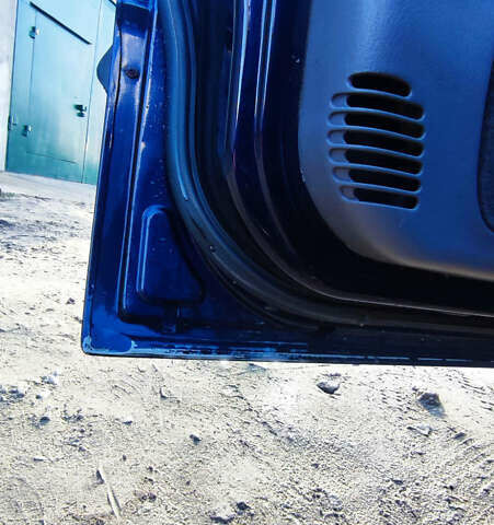 Синій Додж Ram Van, об'ємом двигуна 2.5 л та пробігом 319 тис. км за 3000 $, фото 10 на Automoto.ua