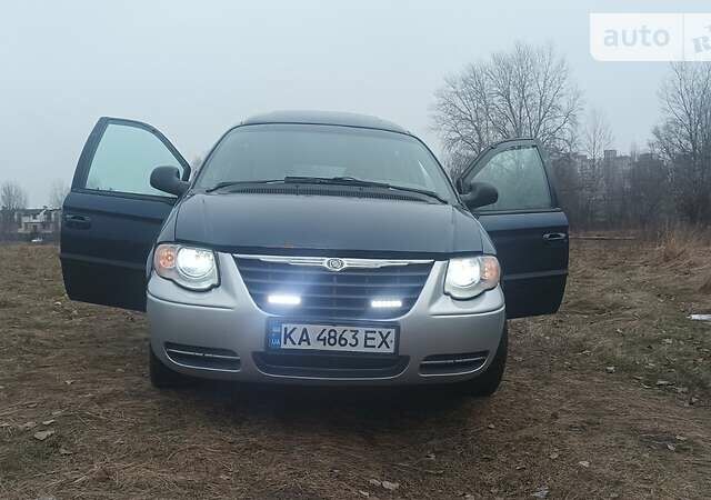 Синій Додж Ram Van, об'ємом двигуна 2.5 л та пробігом 450 тис. км за 4750 $, фото 4 на Automoto.ua