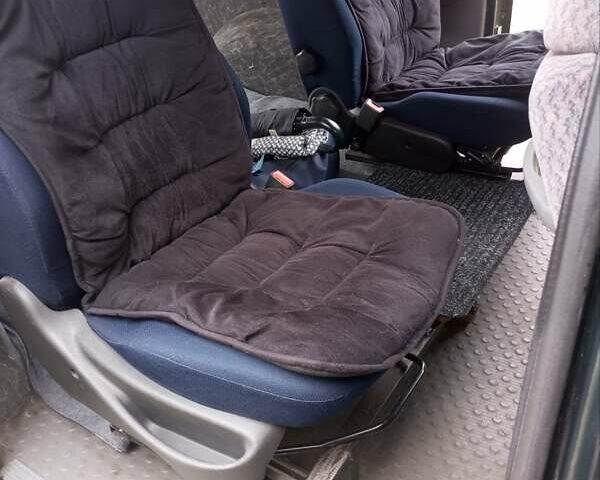 Додж Рам Ван 2000 в Чернигове на Automoto.ua Зеленый Додж Рам Ван, объемом двигателя 2.5 л и пробегом 360 тыс. км за 4500 $, фото 2 на Automoto.ua