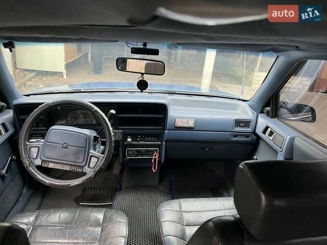 Синий Додж Спирит, объемом двигателя 2.5 л и пробегом 100 тыс. км за 2300 $, фото 5 на Automoto.ua