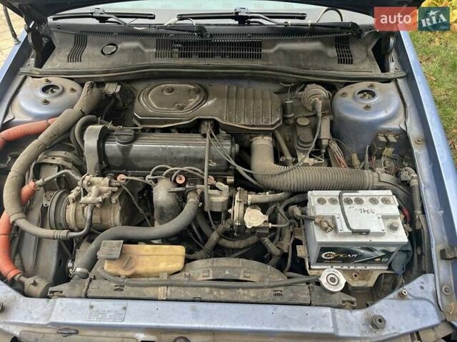 Синий Додж Спирит, объемом двигателя 2.5 л и пробегом 100 тыс. км за 2300 $, фото 9 на Automoto.ua