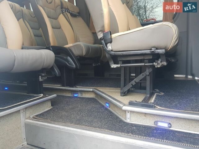 Білий Додж Спрінтер, об'ємом двигуна 3 л та пробігом 402 тис. км за 22000 $, фото 17 на Automoto.ua