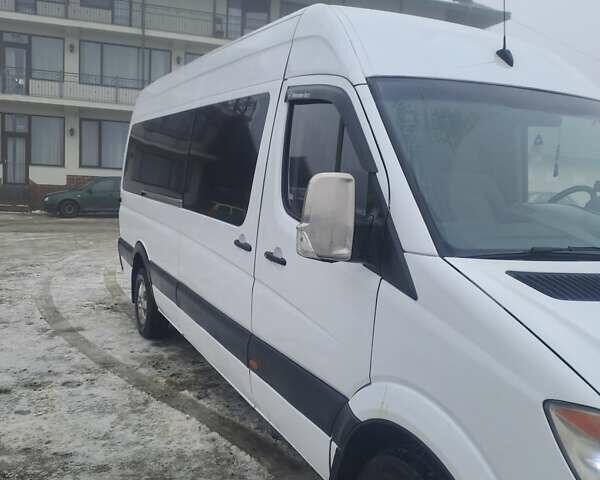 Белый Додж Спринтер, объемом двигателя 2.99 л и пробегом 550 тыс. км за 12300 $, фото 12 на Automoto.ua