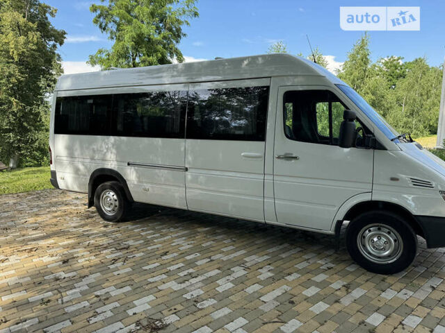 Білий Додж Спрінтер, об'ємом двигуна 0 л та пробігом 600 тис. км за 14500 $, фото 2 на Automoto.ua