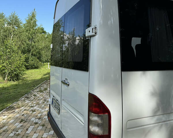 Білий Додж Спрінтер, об'ємом двигуна 0 л та пробігом 600 тис. км за 14500 $, фото 13 на Automoto.ua