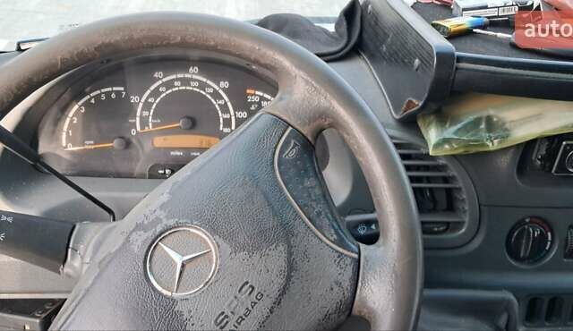 Додж Спринтер 2004 в Киеве на Automoto.ua Белый Додж Спринтер, объемом двигателя 2.7 л и пробегом 780 тыс. км за 8500 $, фото 1 на Automoto.ua