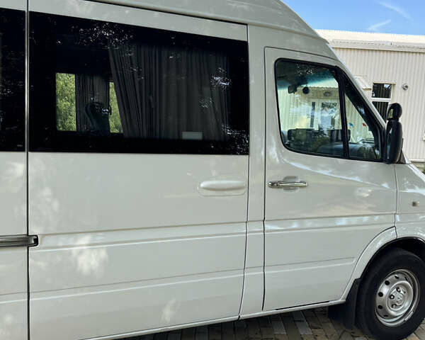 Білий Додж Спрінтер, об'ємом двигуна 0 л та пробігом 600 тис. км за 14500 $, фото 4 на Automoto.ua