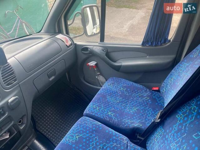 Білий Додж Спрінтер, об'ємом двигуна 2.7 л та пробігом 510 тис. км за 13500 $, фото 6 на Automoto.ua